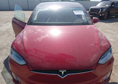 2020 Tesla Model X Long Range Dual Motor All-wheel Drive/long Range Plus Dual Motor All-wheel Drive, daño Lateral derecho,