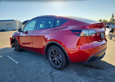 2025 Tesla Model Y, uszkodzenie: Przód, Copart lot 67924726, zdjęcie 2 z 15