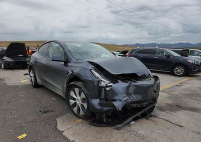 2022 Tesla Model Y, uszkodzenie: Przód, Copart lot 71058906, zdjęcie 13 z 14