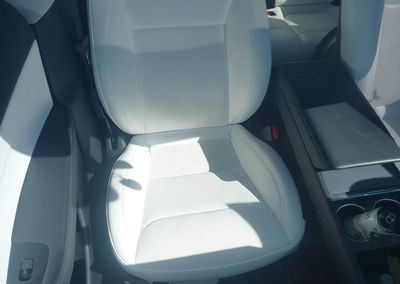 2026 Tesla Model Y Premium Rear-wheel Drive/rear-wheel Drive, uszkodzenie: Prawy tył, Iaai lot 46049364, zdjęcie 5 z 17
