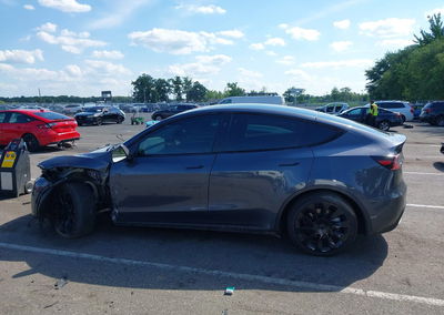 2023 Tesla Model Y Awd/long Range Dual Motor All-wheel Drive, Left Side damage, Iaai lot 45920474, photo 13 of 15