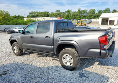 2021 Toyota Tacoma Sr V6, пошкодження: Передня частина, Copart лот 61675416, фото 2 з 13