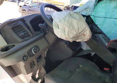 2023 Ford Transit T-250, uszkodzenie: Przód, Copart lot 49061116, zdjęcie 8 z 12