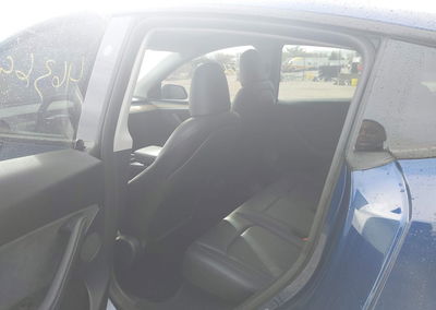 2024 Tesla Model Y Performance Dual Motor All-wheel Drive, Right Side damage, Iaai lot 46369332, photo 8 of 19