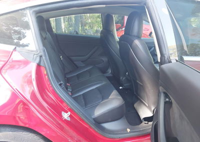 2019 Tesla Model 3 Long Range/mid Range/standard Range/standard Range Plus, daño Left & Right Side, Iaai lote 46119317,