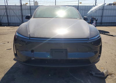 2026 Tesla Model Y, uszkodzenie: Tył, Copart lot 70469926, zdjęcie 5 z 15