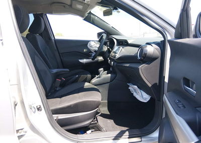 2020 Nissan Kicks Sv Xtronic Cvt, Front End damage, Iaai lot 45709199, photo 5 of 17