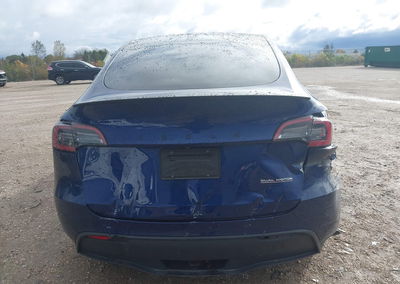 2024 Tesla Model Y Performance Dual Motor All-wheel Drive, Right Side damage, Iaai lot 46369332, photo 16 of 19