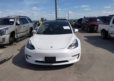2021 Tesla Model 3 Standard Range Plus Rear-wheel Drive, uszkodzenie: Tył, Iaai lot 45912638, zdjęcie 13 z 19