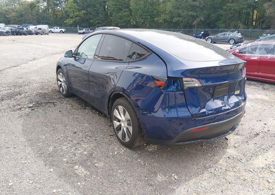 2021 Tesla Model Y Long Range Dual Motor All-wheel Drive, daño Trasero, Iaai lote 46187267, foto 3 de 19