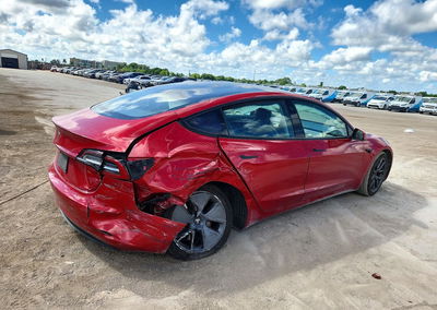 2023 Tesla Model 3, daño Trasero, Copart lote 73282116, foto 3 de 12