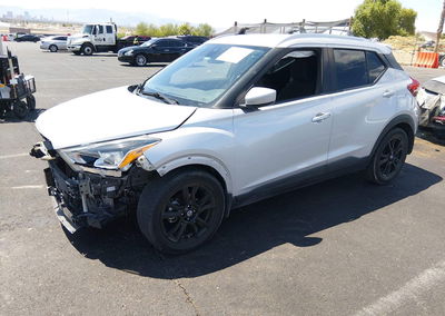 2020 Nissan Kicks Sv Xtronic Cvt, Front End damage, Iaai lot 45709199, photo 2 of 17