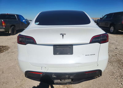 2023 Tesla Model Y, daño Frontal, Copart lote 72954626, foto 6 de 13