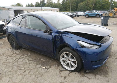 2023 Tesla Model Y Awd/long Range Dual Motor All-wheel Drive, Rear damage, Iaai lot 46228345