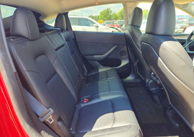 2023 Tesla Model Y, daño Frontal, Copart lote 67270466, foto 11 de 16