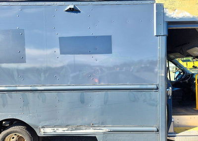 2021 Ford Transit Delivery Truck, daño Techo, Copart lote 73068366, foto 11 de 13