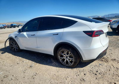 2023 Tesla Model Y, daño Frontal, Copart lote 72954626, foto 2 de 13