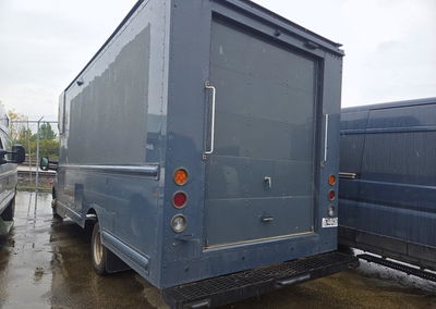 2021 Ford Transit Delivery Truck, uszkodzenie: Bok, Copart lot 67440436, zdjęcie 2 z 12