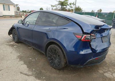 2023 Tesla Model Y Awd/long Range Dual Motor All-wheel Drive, Rear damage, Iaai lot 46228345, photo 3 of 19