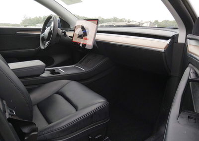 2023 Tesla Model Y Awd/long Range Dual Motor All-wheel Drive, Rear damage, Iaai lot 46228345, photo 5 of 19