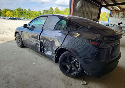 2026 Tesla Model Y, daño Lateral, Copart lote 70678786, foto 2 de 12