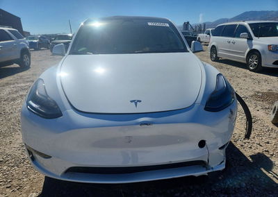 2023 Tesla Model Y, daño Frontal, Copart lote 72954626, foto 5 de 13