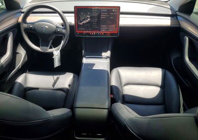 2023 Tesla Model 3, daño Lateral, Copart lote 60559756, foto 8 de 14