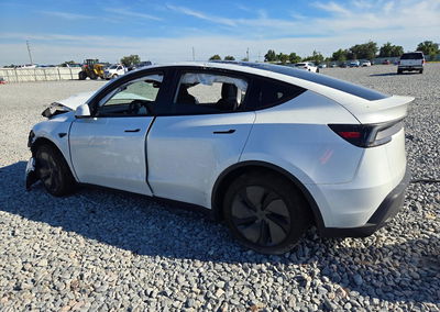 2026 Tesla Model Y, daño Frontal, Copart lote 70558896, foto 2 de 14