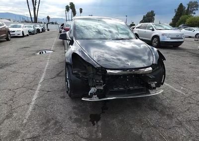 2023 Tesla Model Y, uszkodzenie: Tył, Copart lot 67816996, zdjęcie 13 z 14