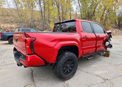 2024 Toyota Tacoma Sr5, daño Frontal, Copart lote 73291046, foto 3 de 15