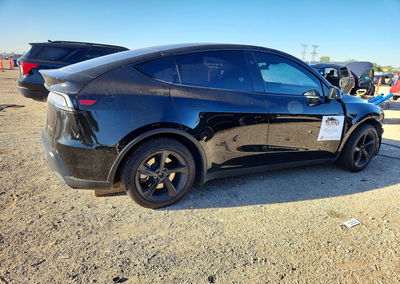 2026 Tesla Model Y, uszkodzenie: Przód, Copart lot 71455916, zdjęcie 3 z 15