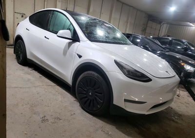 2023 Tesla Model Y, uszkodzenie: Bok, Copart lot 74308046, zdjęcie 4 z 15