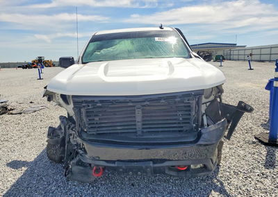 2021 Chevrolet Silverado K1500 Lt Trail Boss, uszkodzenie: Dachowanie, Copart lot 46325996, zdjęcie 5 z 15