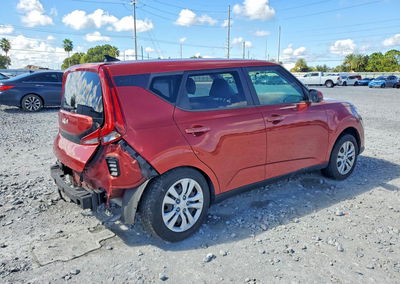 2022 Kia Soul Lx, daño Lateral, Copart lote 69733146, foto 3 de 16