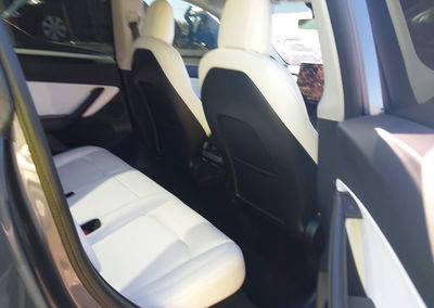 2021 Tesla Model Y Long Range Dual Motor All-wheel Drive, uszkodzenie: Unknown, Iaai lot 46413074, zdjęcie 8 z 18