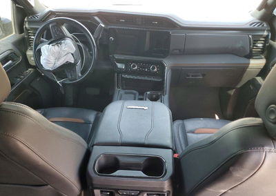 2024 Gmc Sierra K2500 At4, daño Frontal, Copart lote 64157606, foto 8 de 12