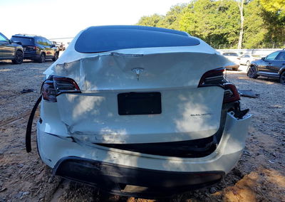 2021 Tesla Model Y, daño Trasero, Copart lote 70162206, foto 6 de 14