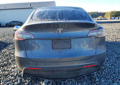 2021 Tesla Model Y, daño Frontal, Copart lote 73542926, foto 6 de 14