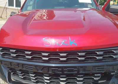 2021 Chevrolet Silverado 1500 4wd  Short Bed Custom Trail Boss, пошкодження: Передня частина, Iaai лот 46027809, фото 10 з 16