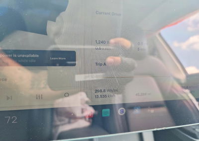 2023 Tesla Model Y, uszkodzenie: Bok, Copart lot 59233186, zdjęcie 9 z 13