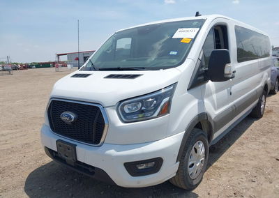 2023 Ford Transit-350 Passenger Van Xlt, Right Rear damage, Iaai lot 46038313, photo 2 of 17