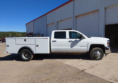 2019 Chevrolet Silverado 3500hd Chassis Wt, uszkodzenie: Normal Wear & Tear, Iaai lot 46402484, zdjęcie 13 z 16