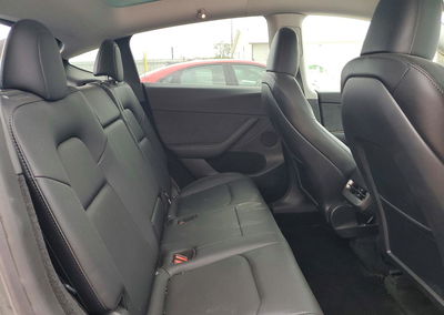 2023 Tesla Model Y, daño Granizo, Copart lote 51338366, foto 10 de 12