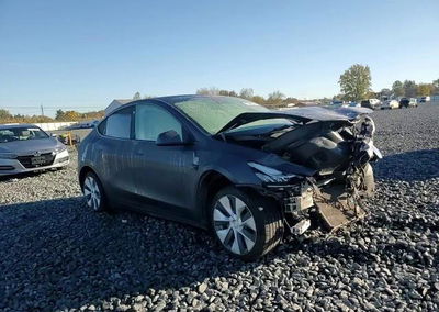 2021 Tesla Model Y, daño Frontal, Copart lote 73542926, foto 13 de 14