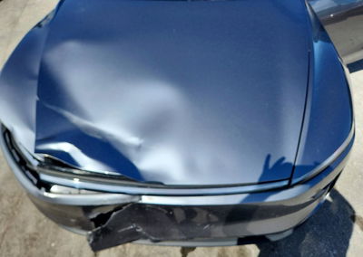 2026 Tesla Model Y, daño Frontal, Copart lote 69283086, foto 11 de 12