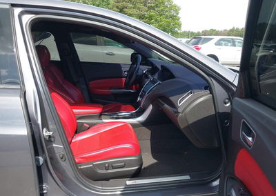 2019 Acura Tlx Tech   A-spec Pkgs, Flood damage, Iaai lot 45379874, photo 5 of 12