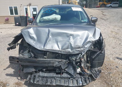 2019 Nissan Sentra Sv, daño Front & Rear, Iaai lote 45966587, foto 12 de 16