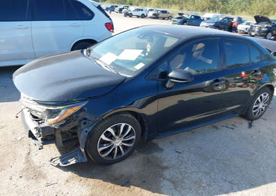 2020 Toyota Corolla Le, daño Front & Rear, Iaai lote 46316848, foto 2 de 15