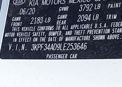 2020 Kia Forte Gt-line, daño Front & Rear, Iaai lote 46414230, foto 9 de 17