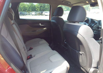 2019 Hyundai Santa Fe Se, daño Normal Wear & Tear, Iaai lote 45841295, foto 8 de 17